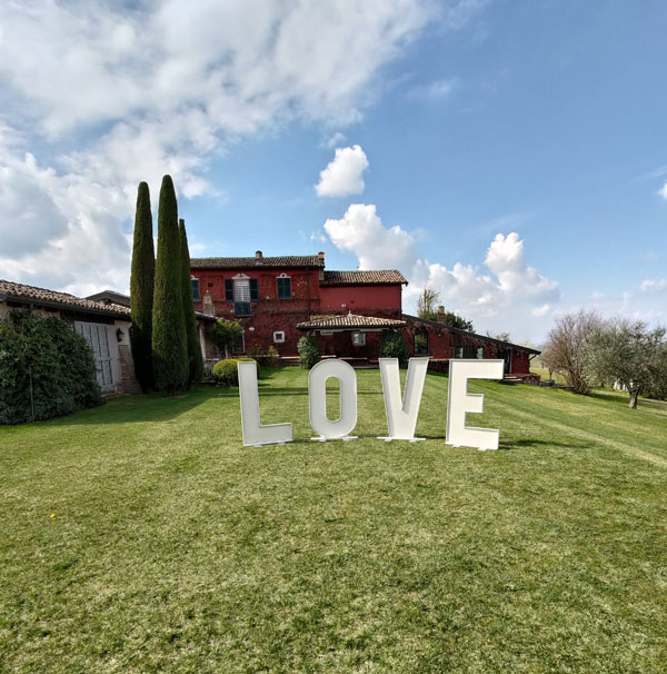 LOVE 2 Le Spose di Erika