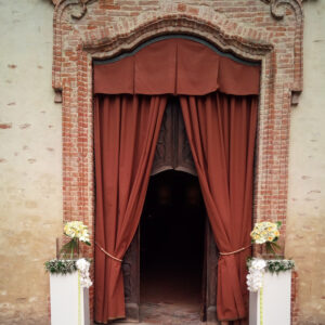 ALZATA-Supporto-per-Fiori